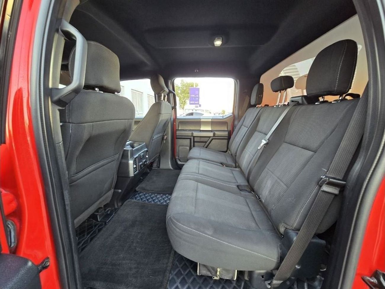 Ford F 150 XLT 5.0L (396 HP) FORD F-150 2017 GCC V8 PERFECT CONDITION