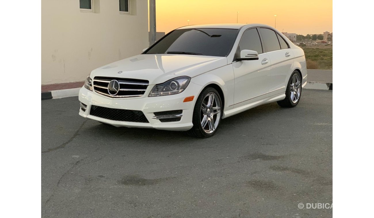 مرسيدس بنز C 250 مرسيدس c250  وارد امريكي بحالة ممتازة اوراق جمارك