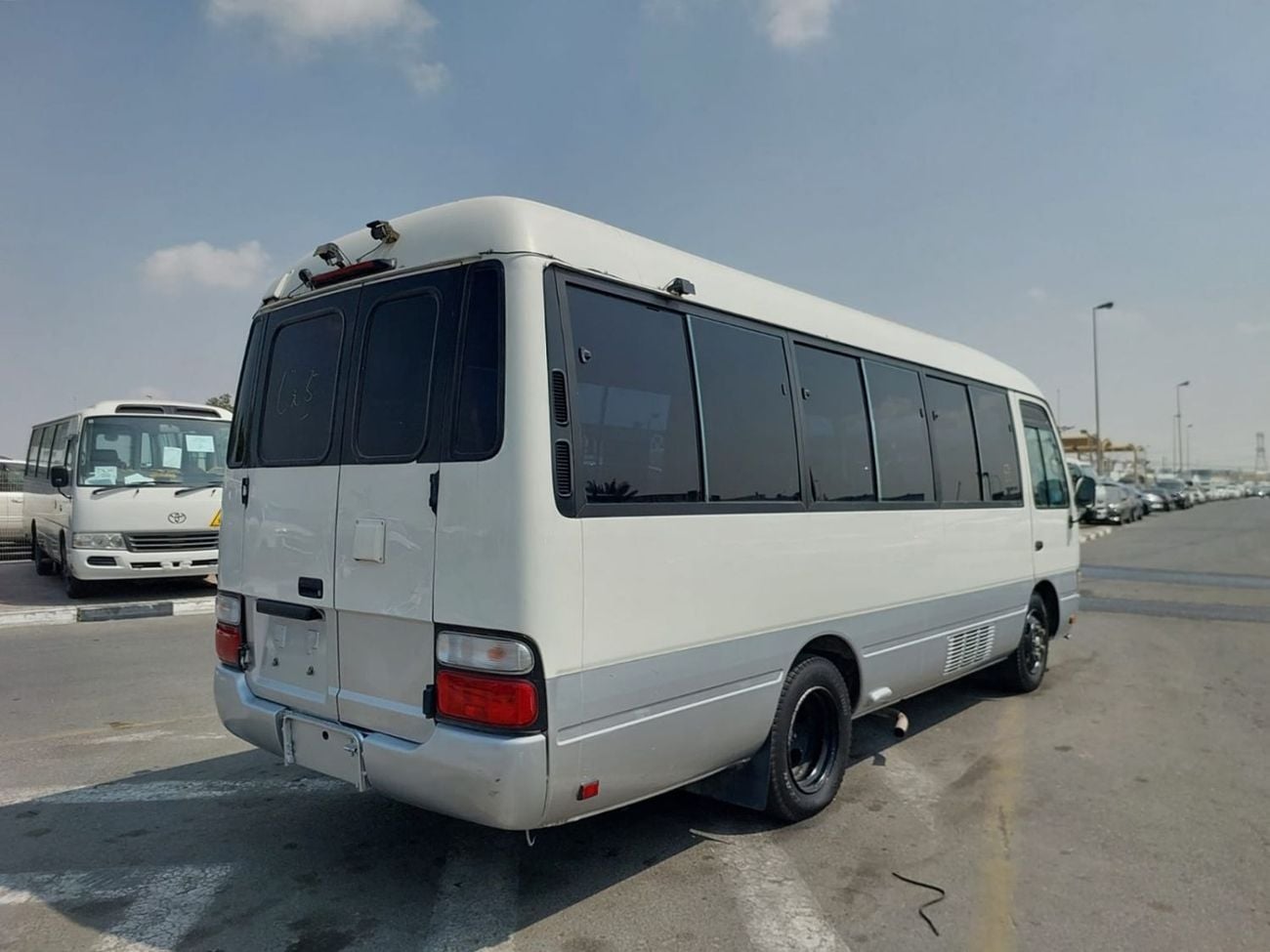 تويوتا كوستر (RAMADAN OFFER) TOYOTA COASTER BUS RHD 1998 MODEL 3.4 L DIESEL MANUAL(PM01254)