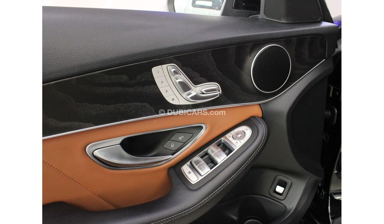 Mercedes-Benz C 200 Avantgarde GCC UNDER GERGASH WARRANTY