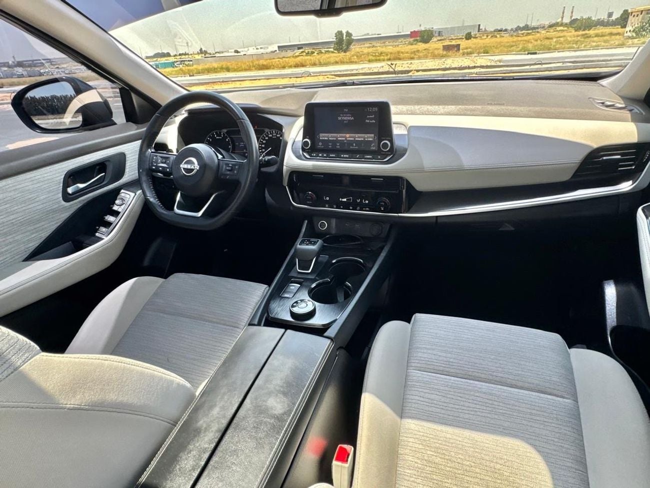 Nissan XTrail Nissan X-Trail 2024 GCC,Panoramic