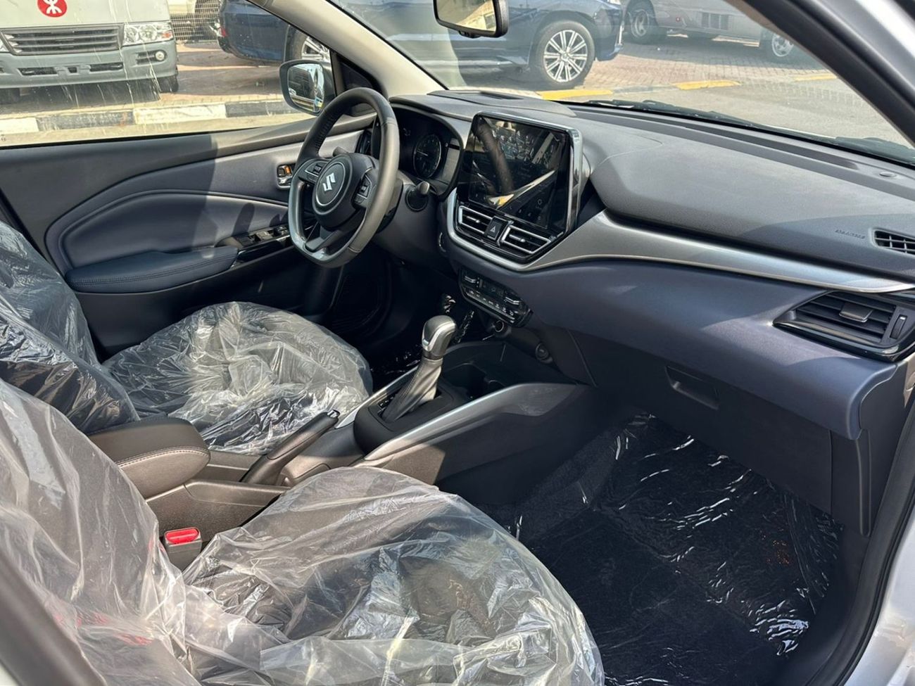 Suzuki Baleno SUZUKI BALENO HATCHBACK LHD 2023 MODEL 1.5 L PETROL AUTOMATIC(PM42039)