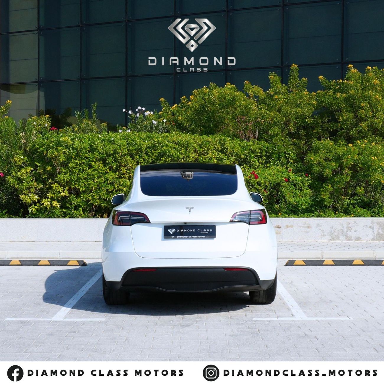 Tesla Model Y Tesla Model Y White interior Auto Pilot  2024 GCC  Warranty  Tesla UAE