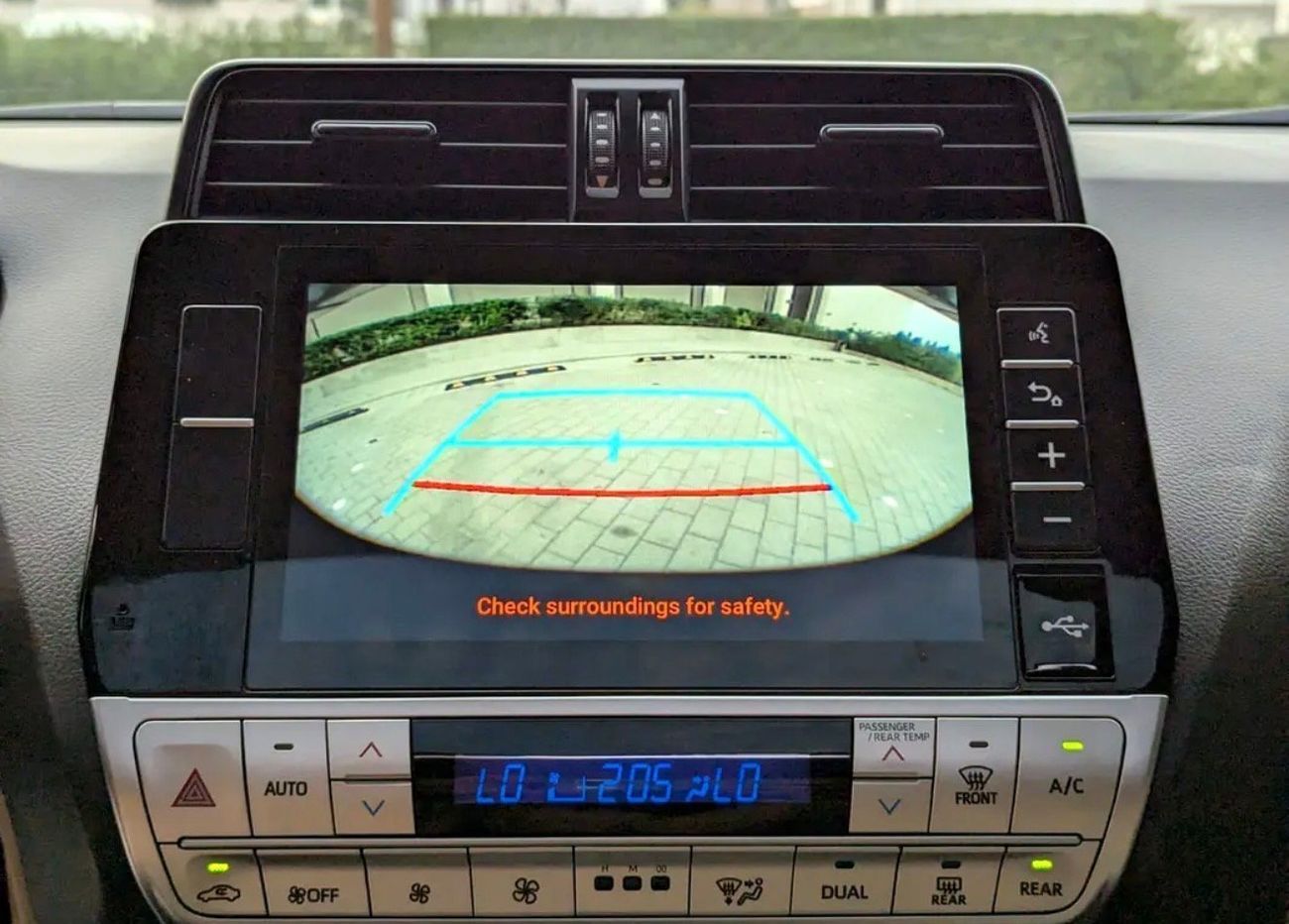 تويوتا برادو 2023 MODEL Full Option V6 4.0L Engine Car is very clean and Perfect Condition