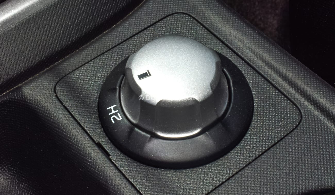 Isuzu DMax 2.5L DIESEL 4x4 LS