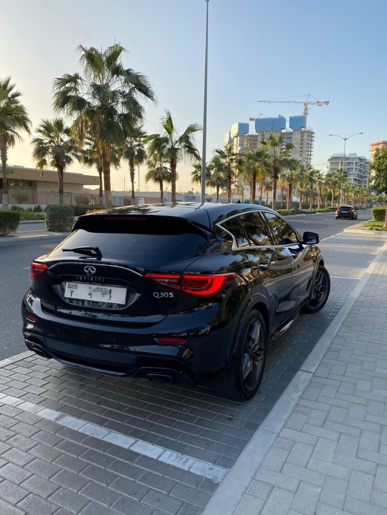 Infiniti Q30 SPORT