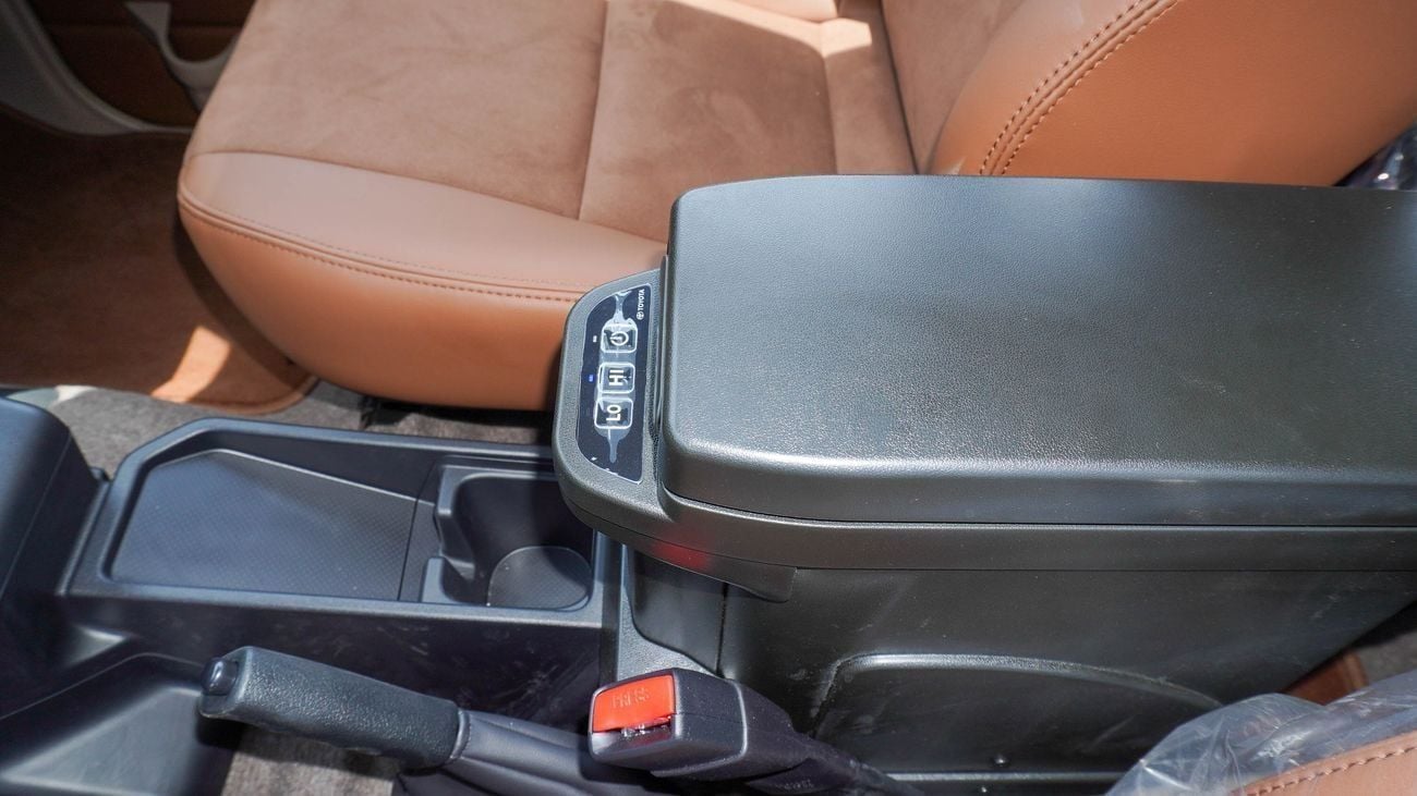 Toyota Land Cruiser 70 LX 4.0L V6 A/T