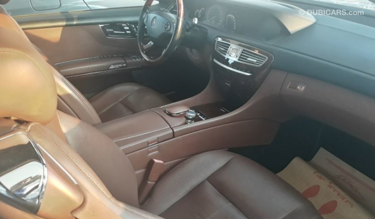 مرسيدس بنز CL 500 2008 Gulf specs clean car very good condition