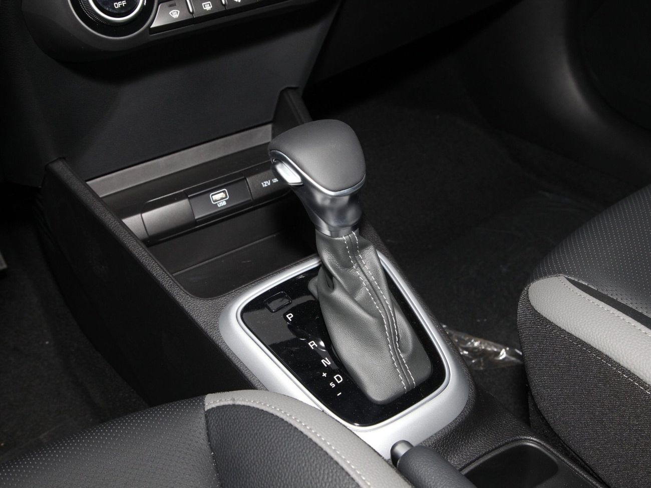 Kia KX1 Kia KX1 1.4L CVT sunroof version 2025