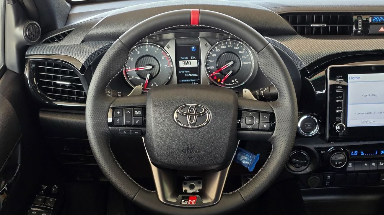 تويوتا هيلوكس TOYOTA HILUX GR Sport 4.0L White-2025