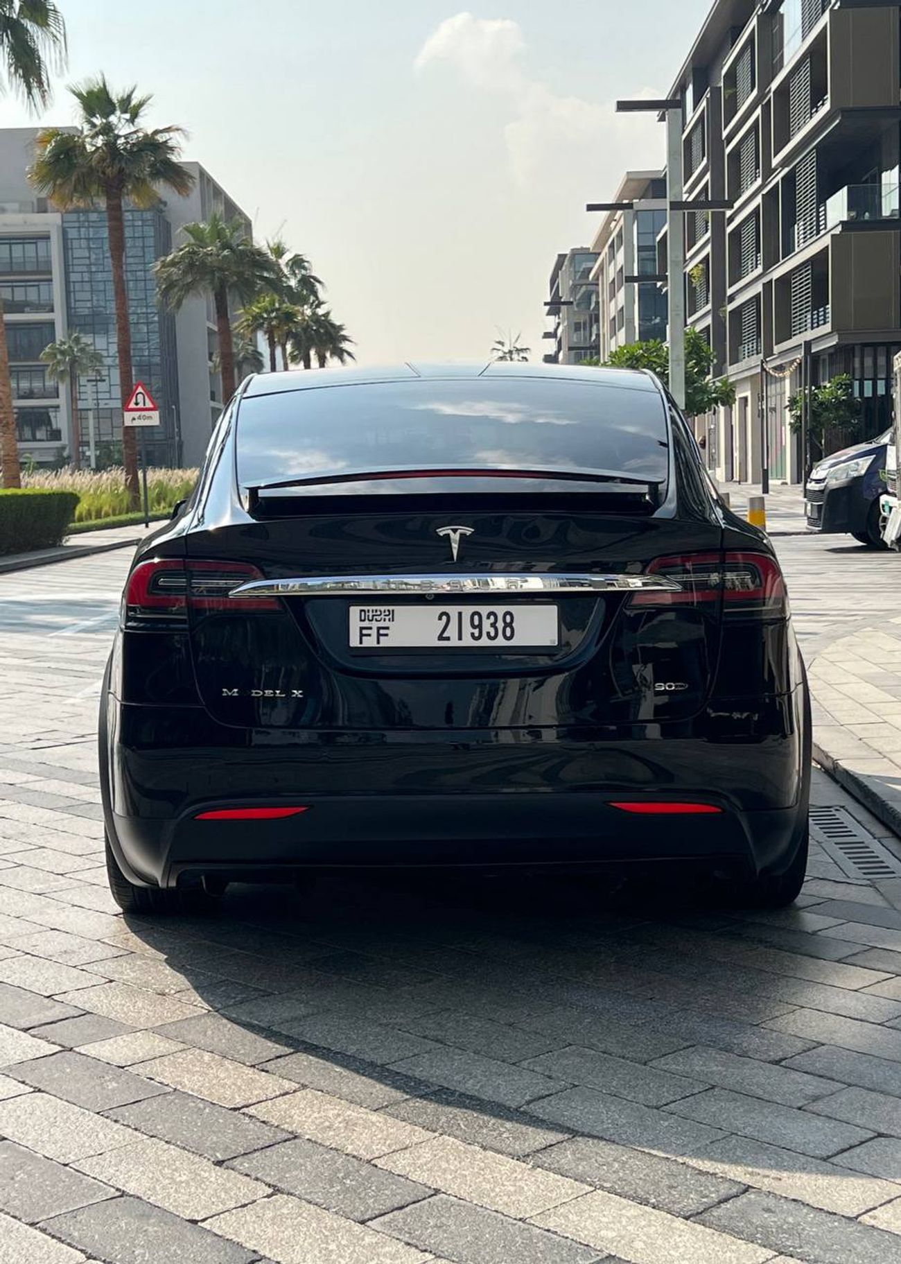 تسلا موديل اكس Long Range (AWD)
