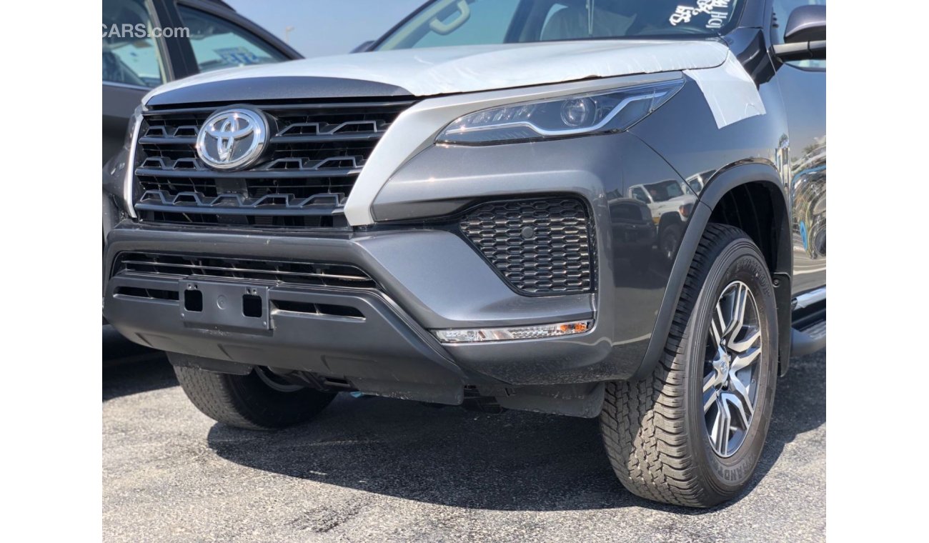 تويوتا فورتونر Toyota Fortuner GX 2.7L AT MID