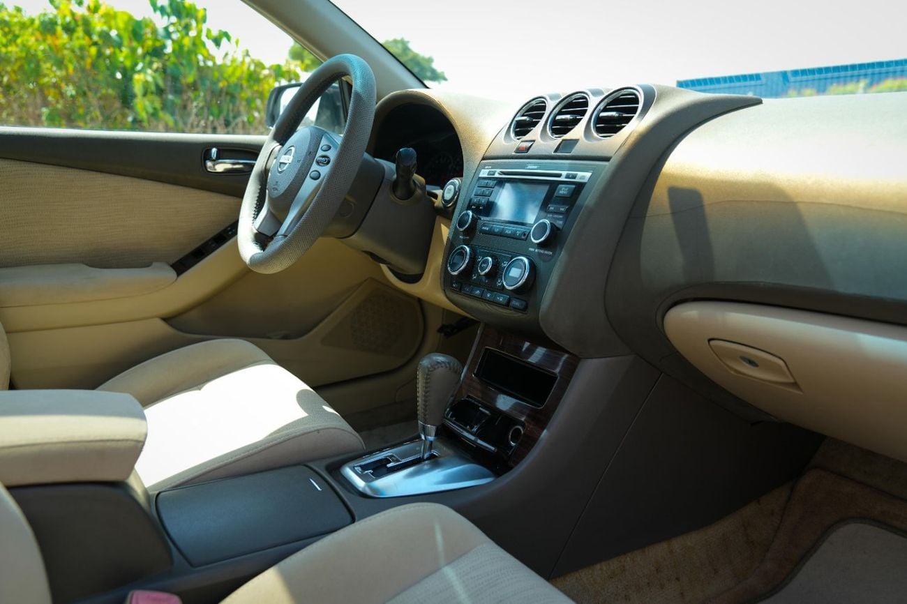 Nissan Altima S 2010 GCC SPECS