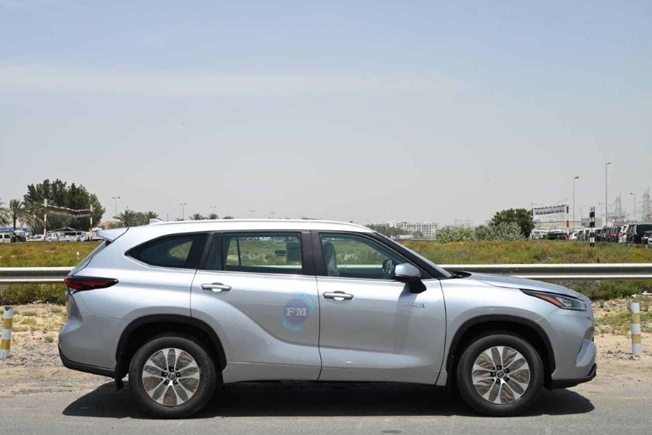 New Toyota Highlander GLE Hybrid 2.5L 2024 for sale in Dubai - 746495
