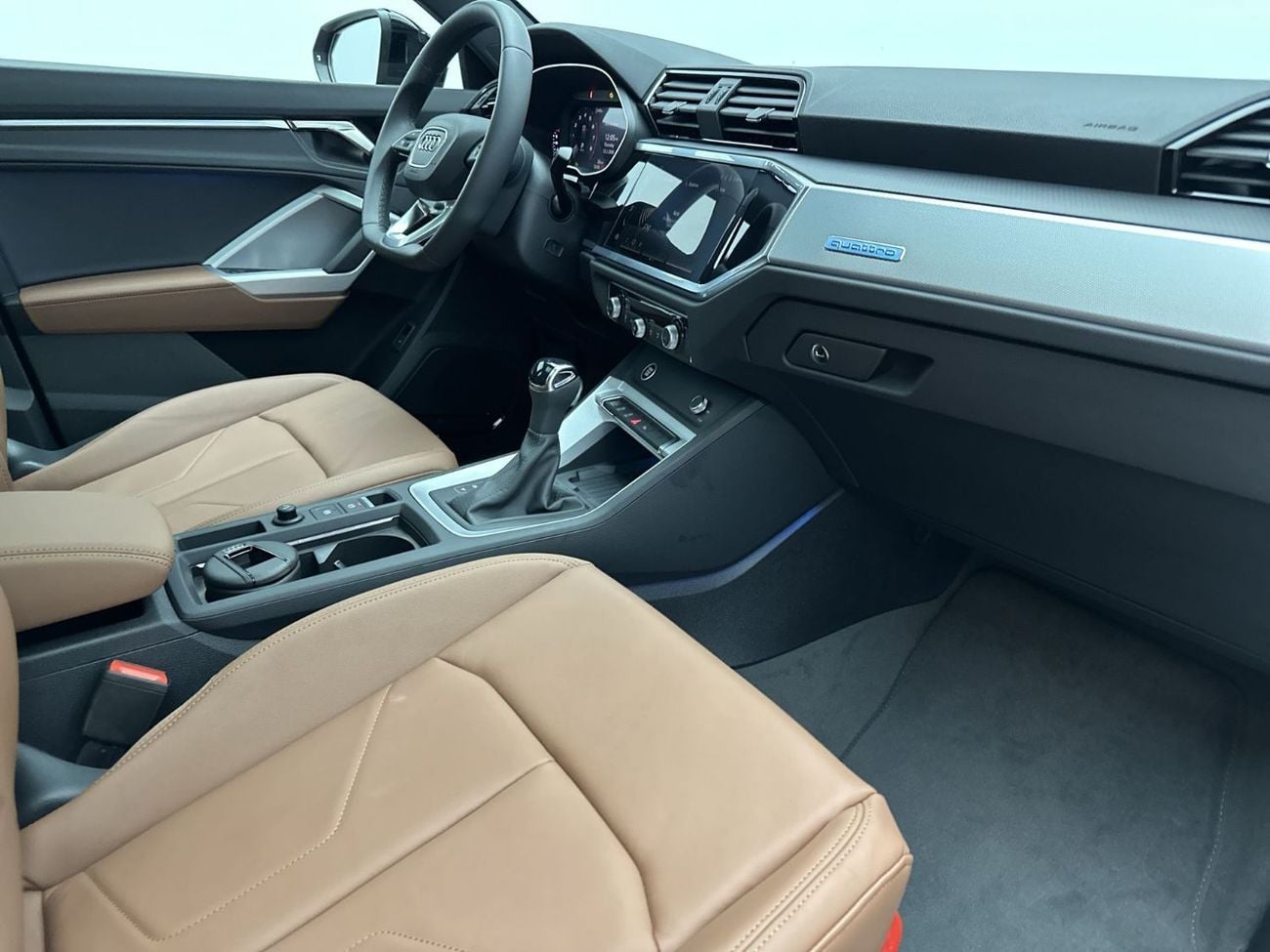أودي Q3 Sportback 40 TFSI quat 180hp S line (Ref# 13094) EXCLUSIVE RAMADAN OFFER213000