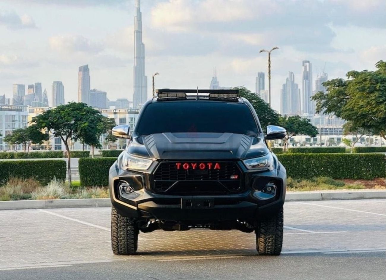 Toyota Hilux GR Sport 4.0L Toyota Hilux pickup GR 2020 years 2.7 4 cylinder gasoline gasoline full option