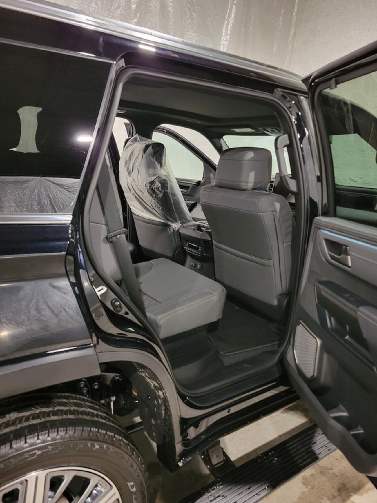 Toyota Sequoia HYBRID