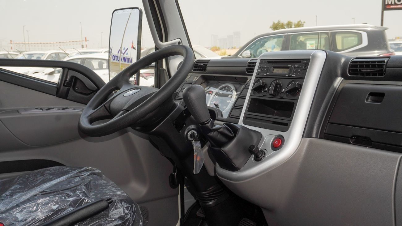 ميتسوبيشي كانتر فان Brand New Mitsubishi Fuso Canter 2025 4.2L 2WD with ABS Diesel |White/Black |CANTERCHASSIS-100-ABS-2