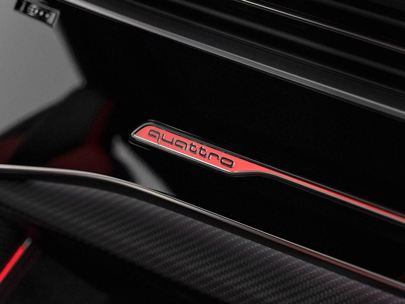 Audi RS Q8 TFSI quattro 4.0L