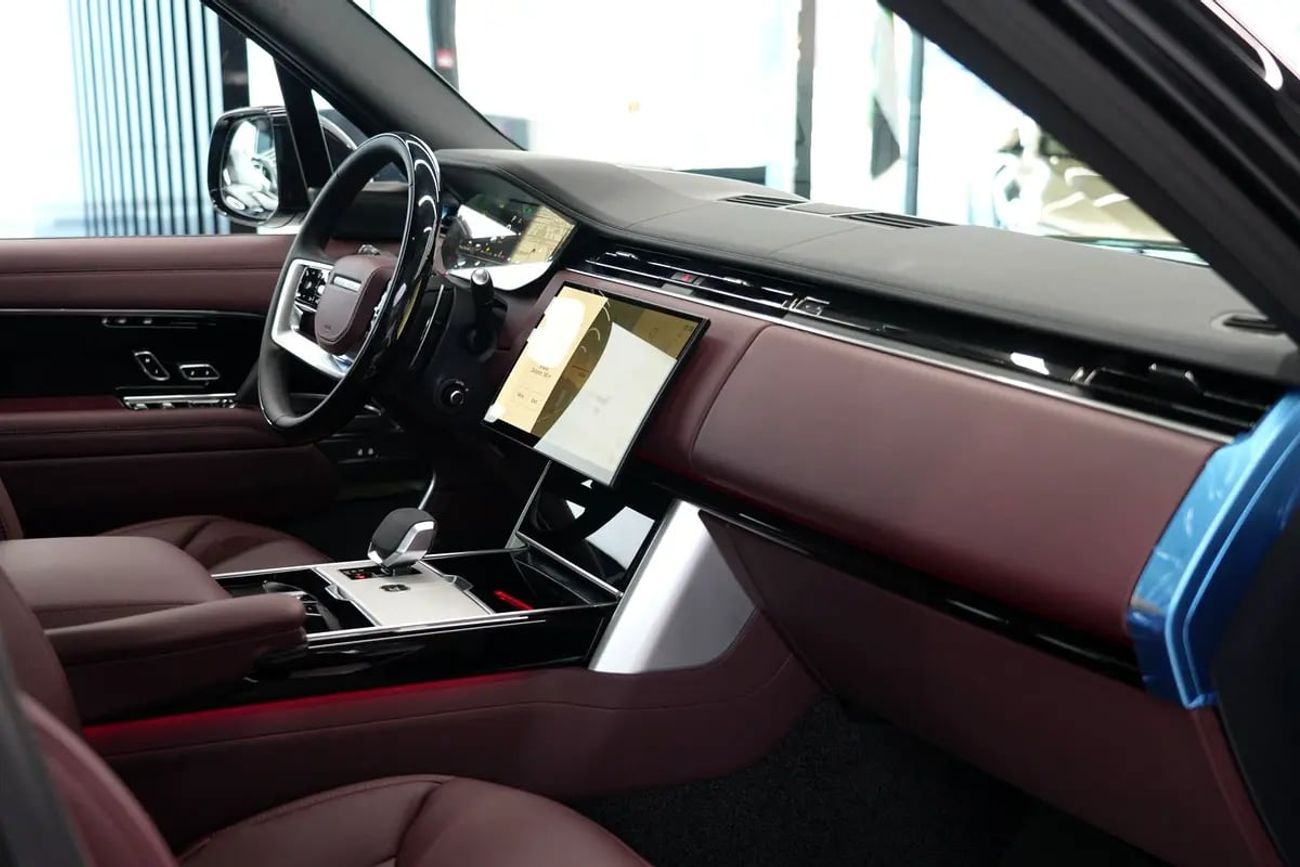 Land Rover Range Rover 2026 Range Rover Vogue HSE P400 | Export