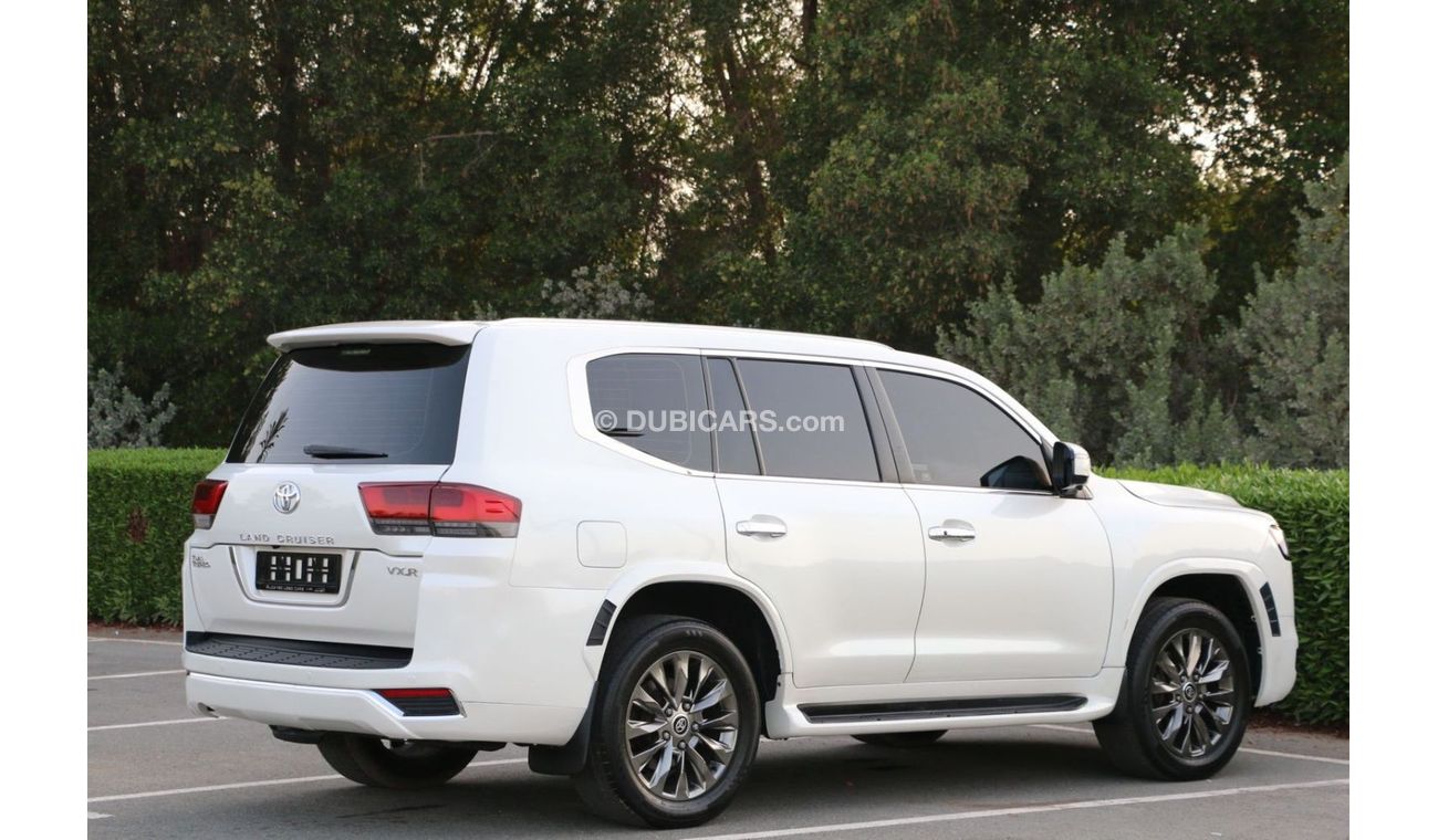 تويوتا لاند كروزر تويوتا لاند كروزر 2013خليجي VXR محول داخل وخارج 2023 بحاله ممتازه