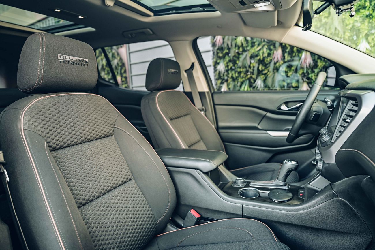 GMC Acadia All Terrain | 1,761 P.M  | 0% Downpayment | Extraordinary Condition!