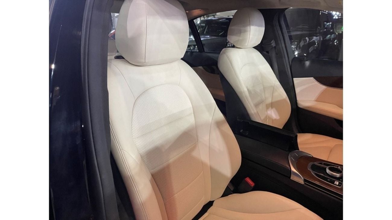 Mercedes-Benz C 300 Std