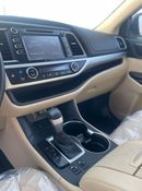 Toyota Highlander 2018 Toyota Highlander XLE 3.5L V6 Full Option Sunroof 7 Leather Seats - Radar & BSM Auto Trunk - 53