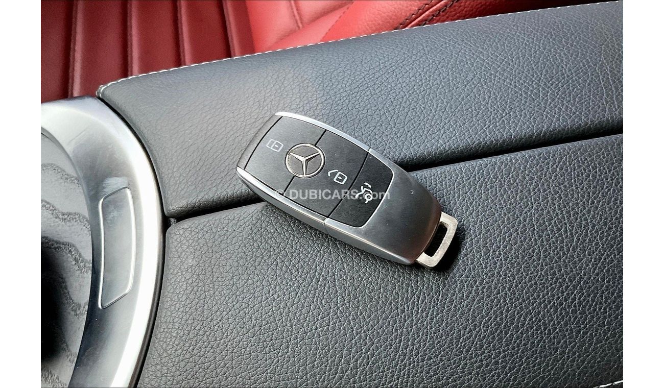مرسيدس بنز C 200 Premium (AMG Line)
