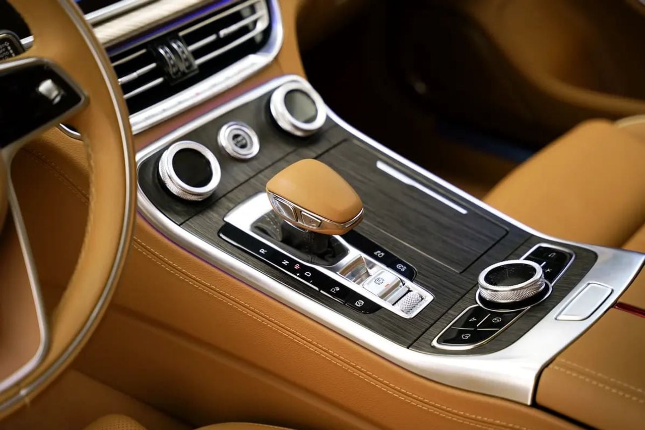 HONGQI H9 CA7205 2.0L RWD WITH WARRANTY