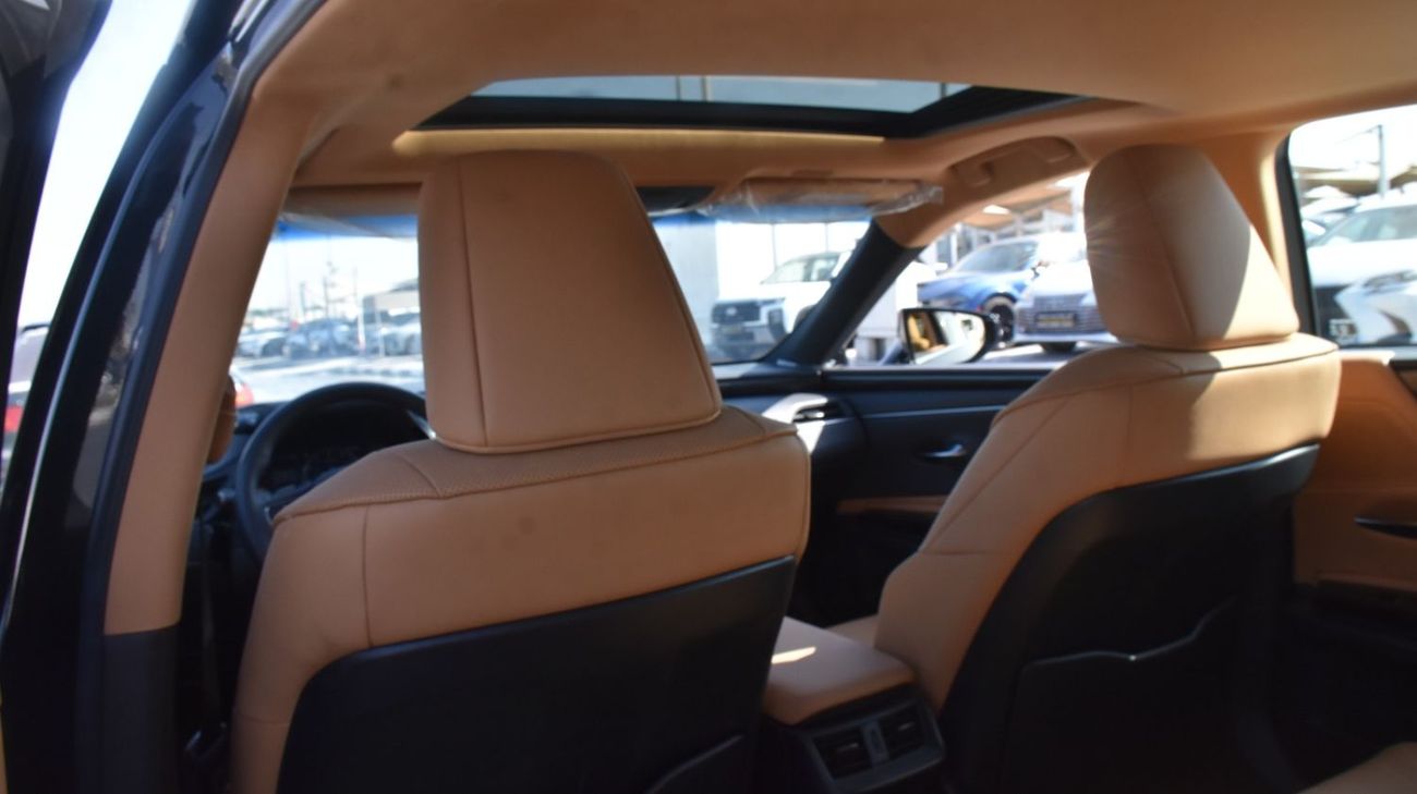 Lexus ES350 Premier 3.5L FWD