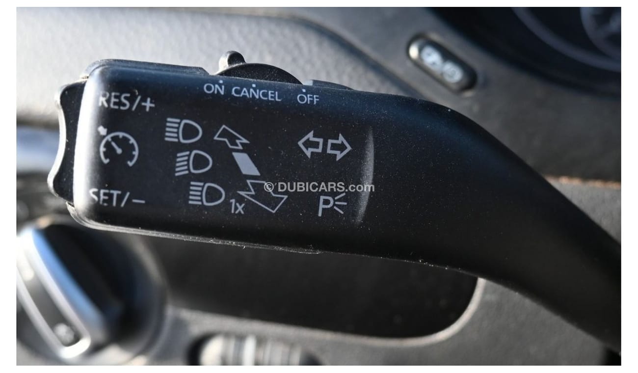 Volkswagen Jetta GCC EXCELLENT CONDITION WITHOUT ACCIDENT 2012 2.0