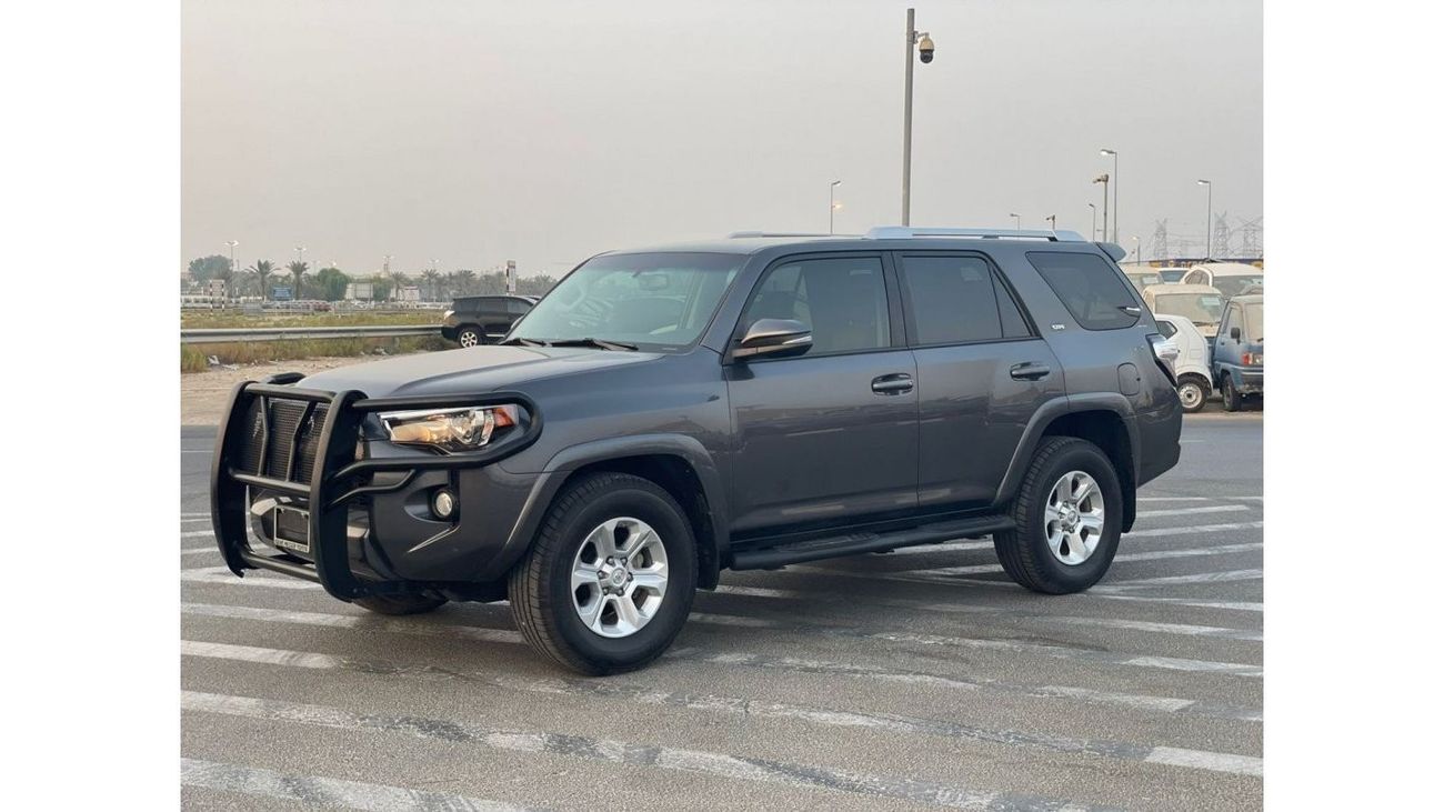Toyota 4Runner “Offer”2018 Toyota 4Runner SR5 Premium -7 Seater - 4L V6 - UAE PASS