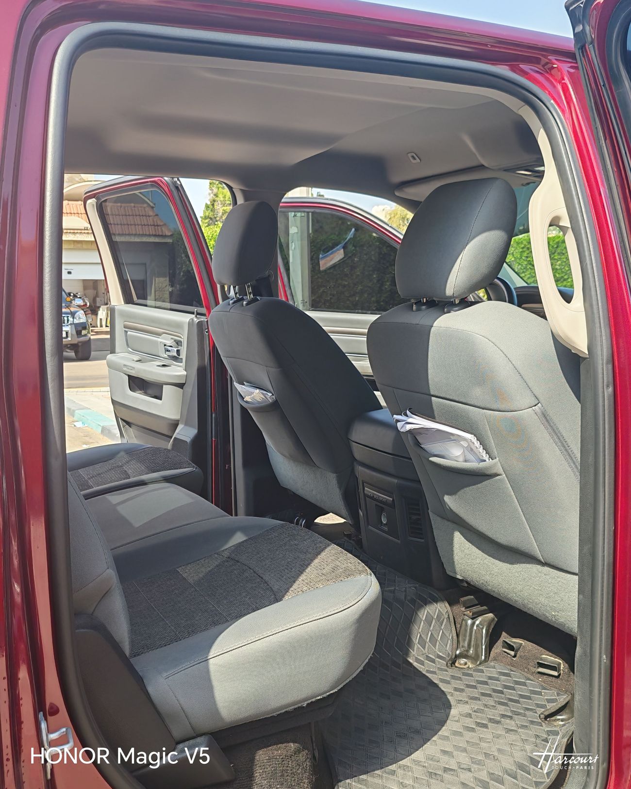 رام 1500 Bighorn Crew Cab 3.6L V6