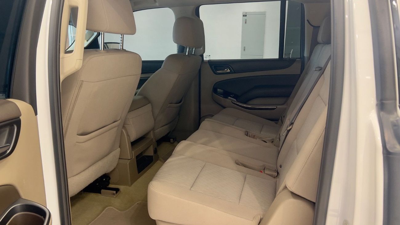 Chevrolet Suburban LS