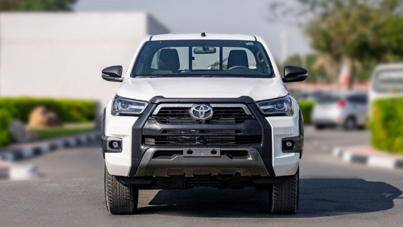 تويوتا هيلوكس TOYOTA HILUX DC ADVENTURE 2.8D AT 4X4 MY2025