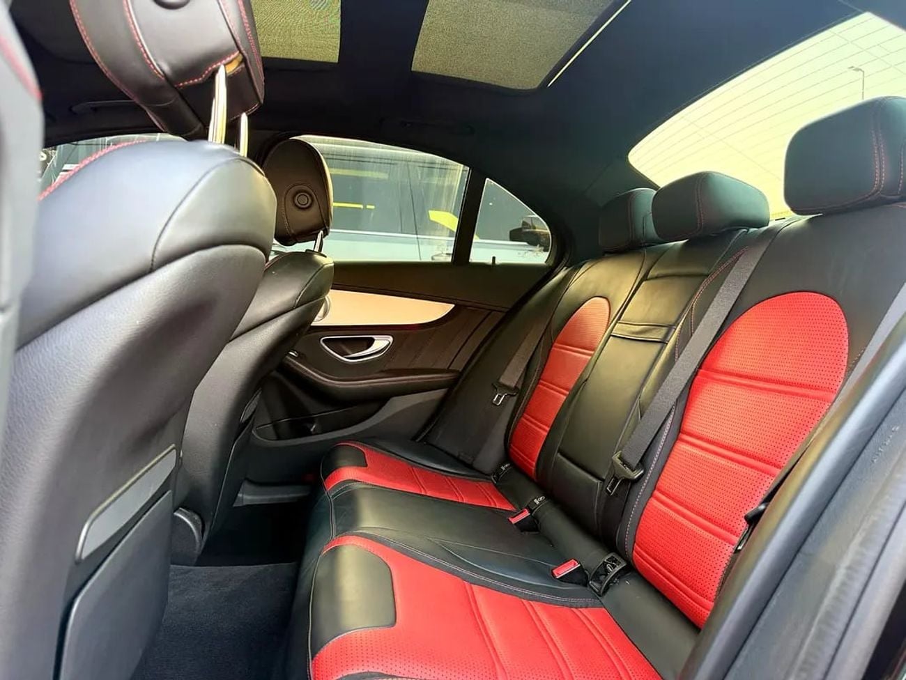 Mercedes Benz C63 AMG MERCEDES C63 - MODEL - NO ACCIDENT NO PAINT