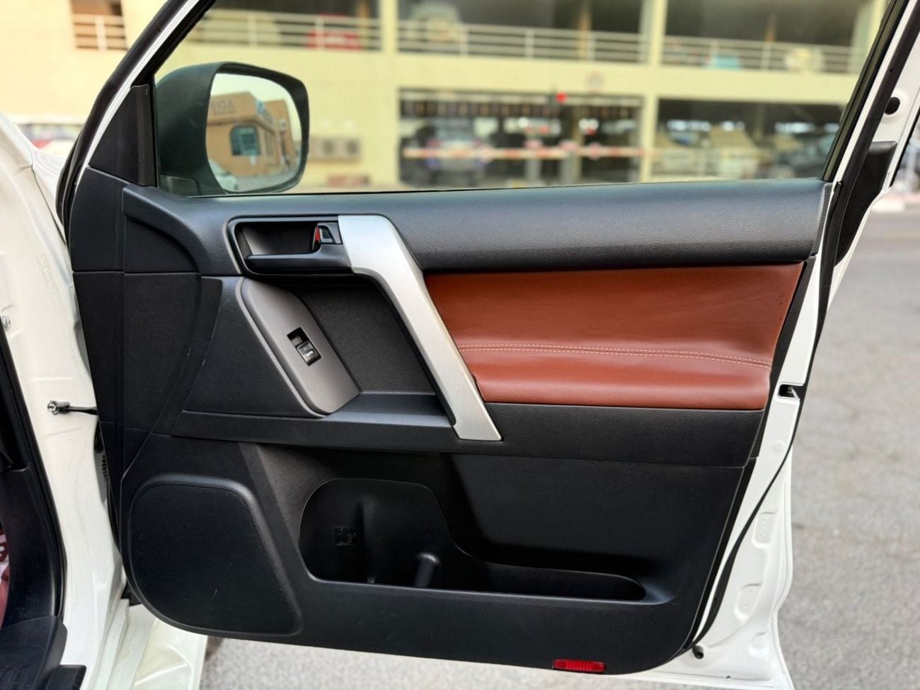 تويوتا برادو TX 2.8L