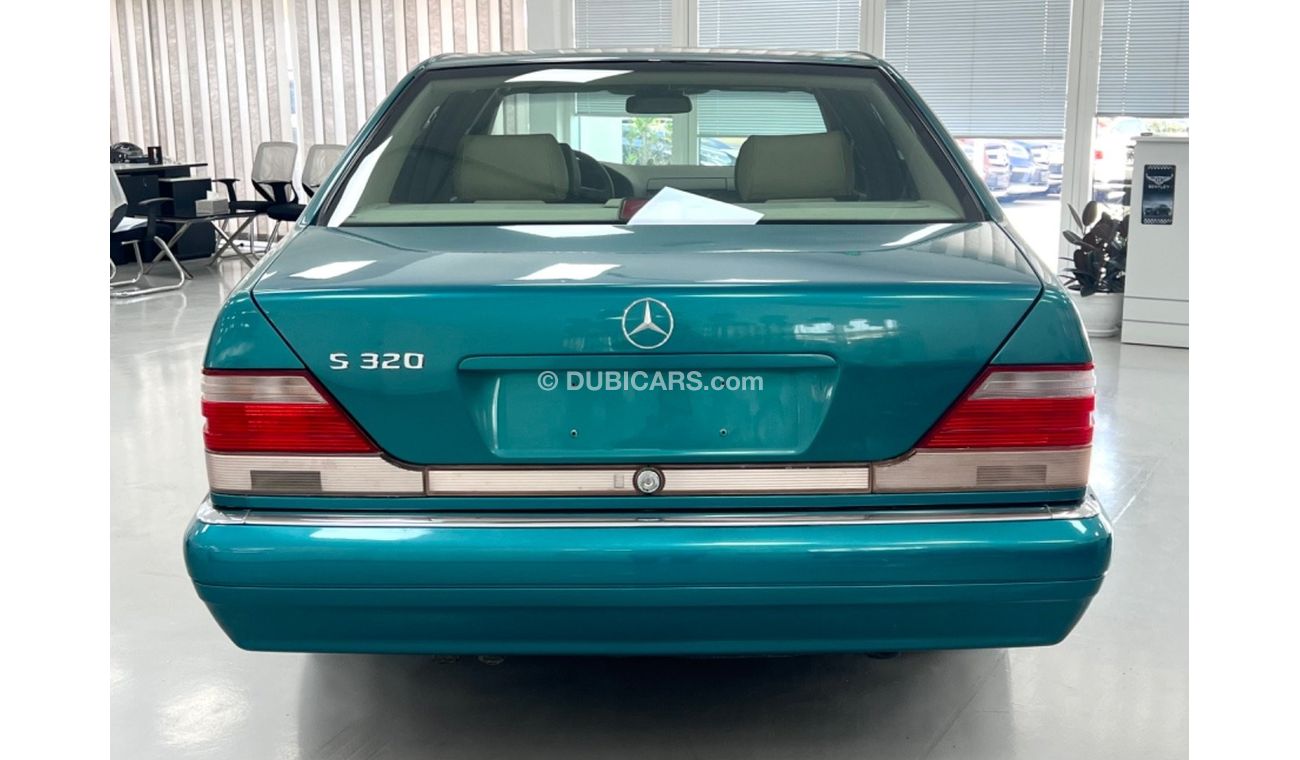 مرسيدس بنز S 320