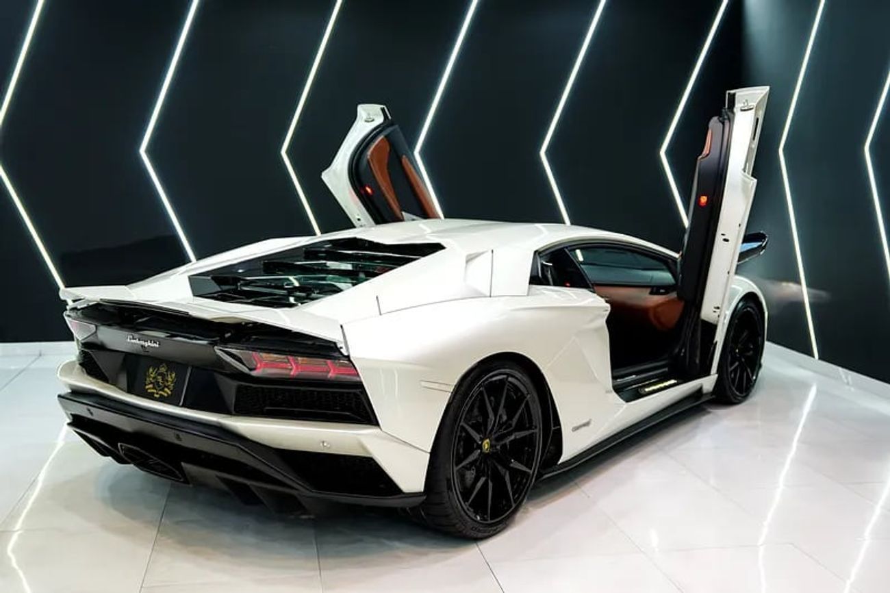 لامبورغيني أفينتادور S Coupe