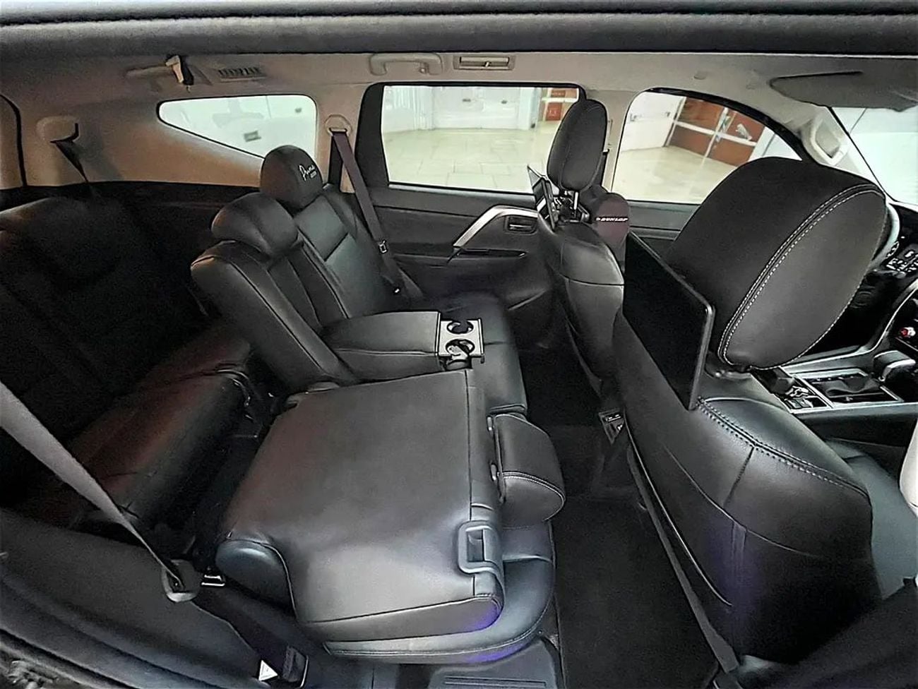 ميتسوبيشي مونتيرو سبورت 1,504 P.M | GLX 2WD Medium Line | Brand | GCC Specs