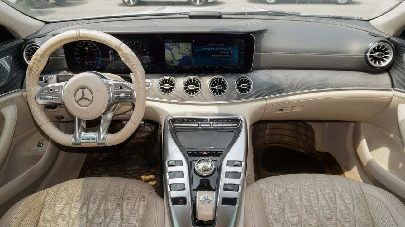 مرسيدس بنز ايه ام جي جي تي 53