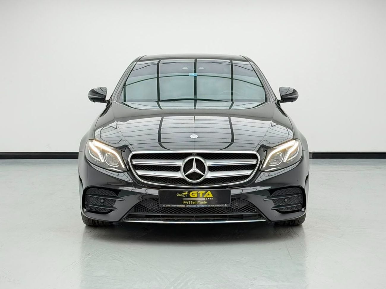 مرسيدس بنز E200 STD