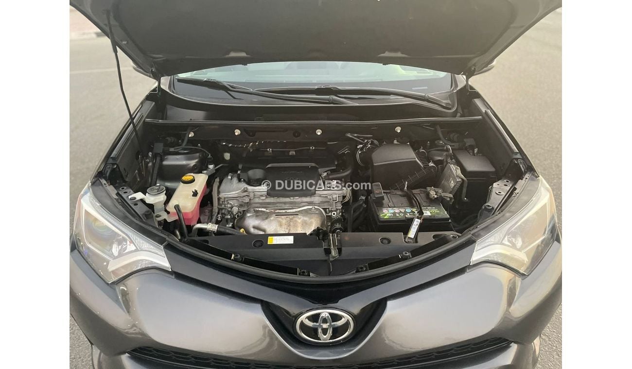 Toyota RAV4 2013 Toyota Rav4 XLE / EXPORT ONLY / فقط للتصدير