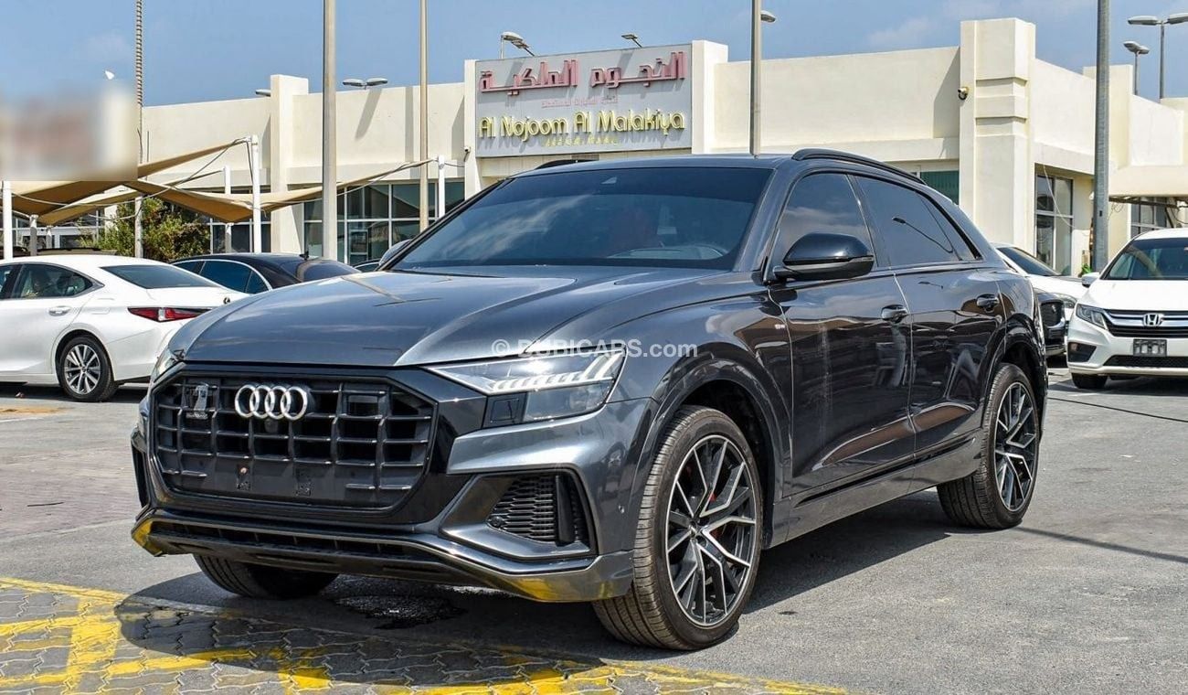 Audi Q8 55 TFSI quattro