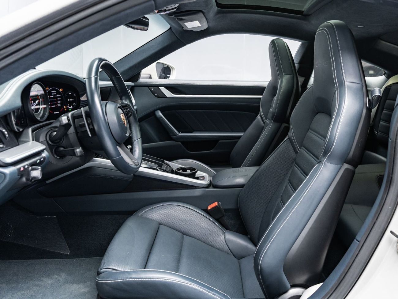 بورش 911 2022 Porsche Turbo S, 3.8L F6, 4WD, 640 bhp, 8 Speed Automatic (PDK)