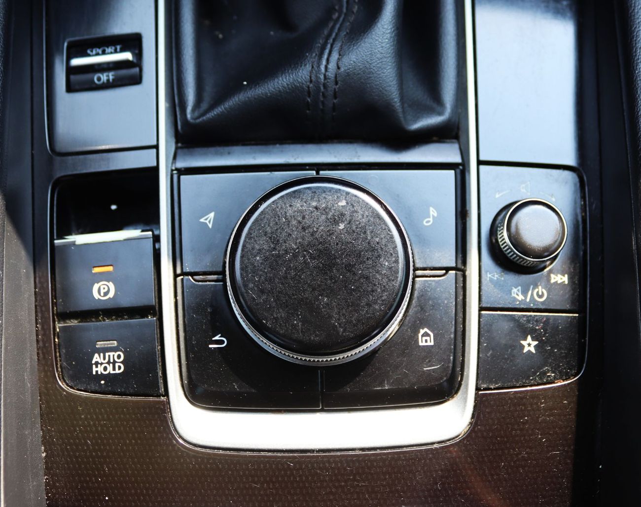 Mazda 3 Intense 2.0L Mazda 3 - 2.0 L - 2023 - GCC - Accident-Free - Low mileage - In Excellent Condition