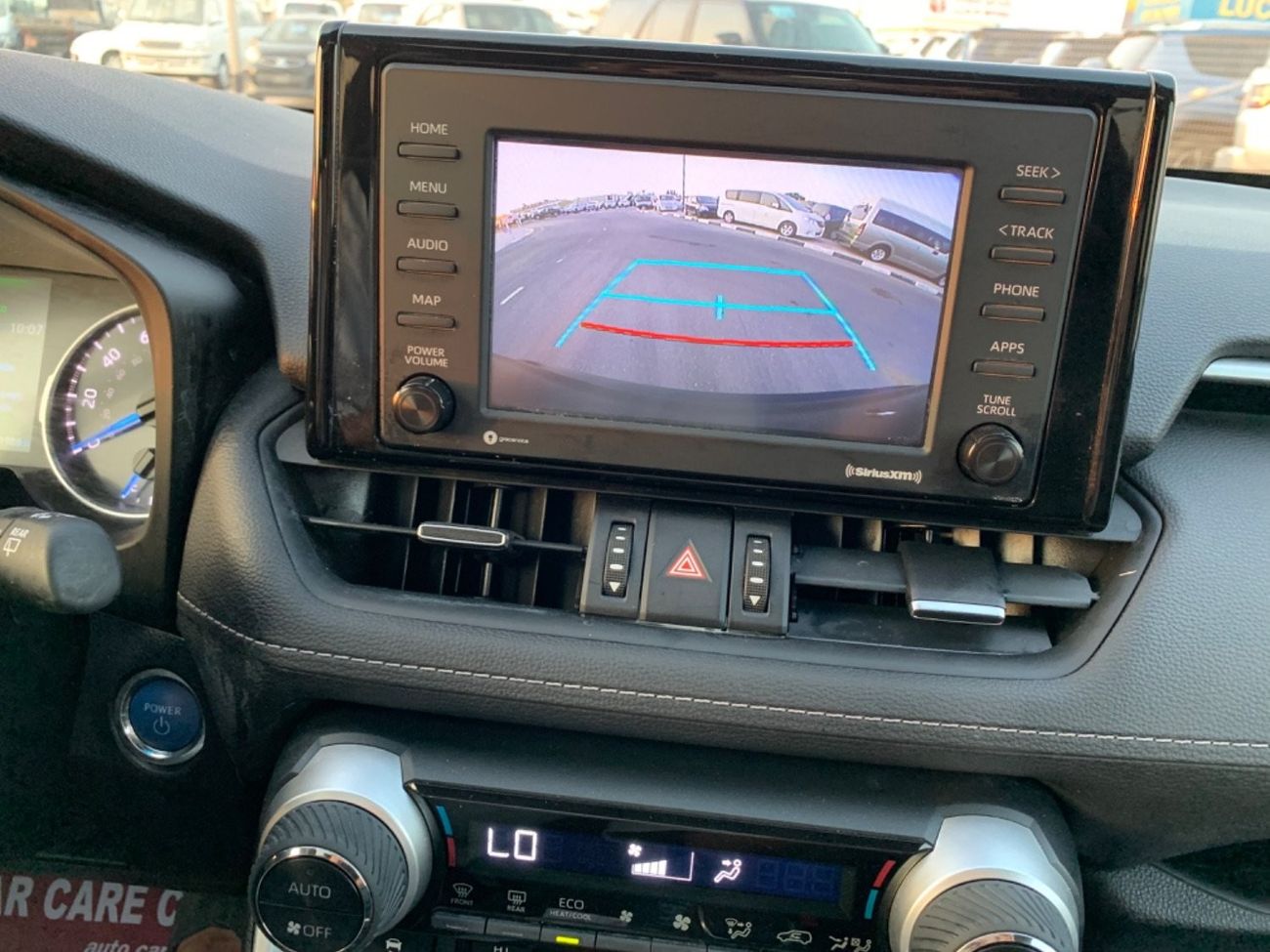 Toyota RAV4 2021 TOYOTA RAV4 XLE HYBRID