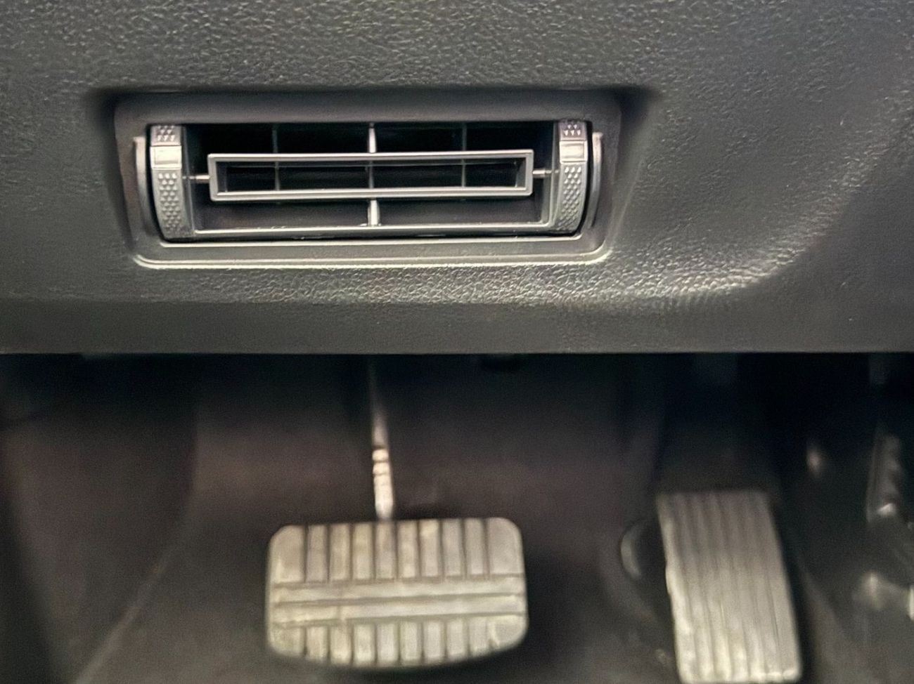 ميتسوبيشي Xforce MITSUBISHI XFORCE 1.5  PREMIUM **EXPORT ONLY**التصدير فقط خارج الخليج***