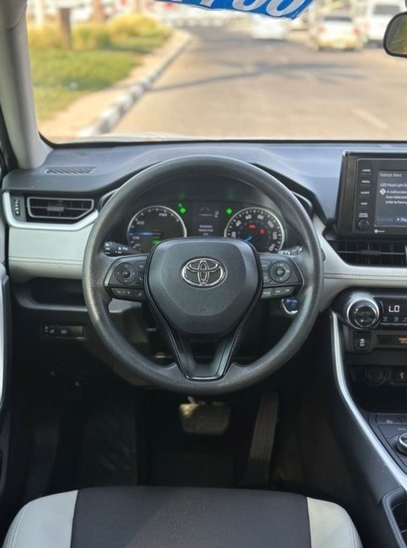 Toyota RAV4 TOYOTA RAV4 Hybrid XLE